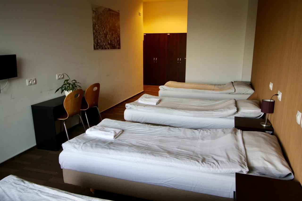 Hipodrom Sopot Hostel Buitenkant foto