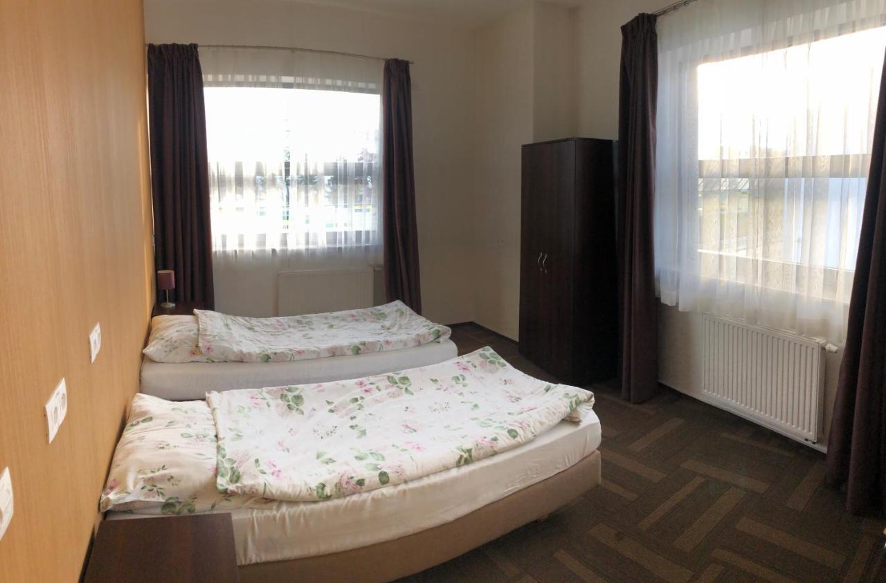 Hipodrom Sopot Hostel Buitenkant foto