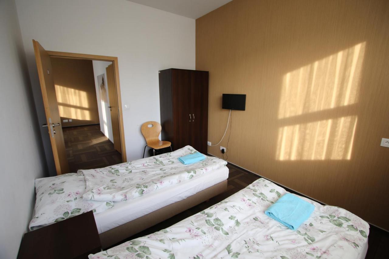 Hipodrom Sopot Hostel Buitenkant foto