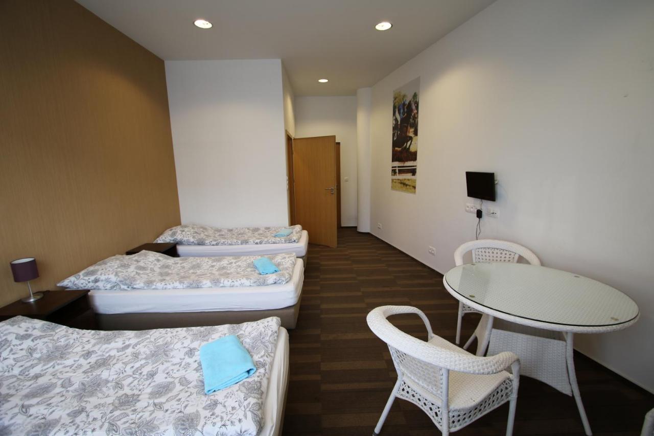Hipodrom Sopot Hostel Buitenkant foto