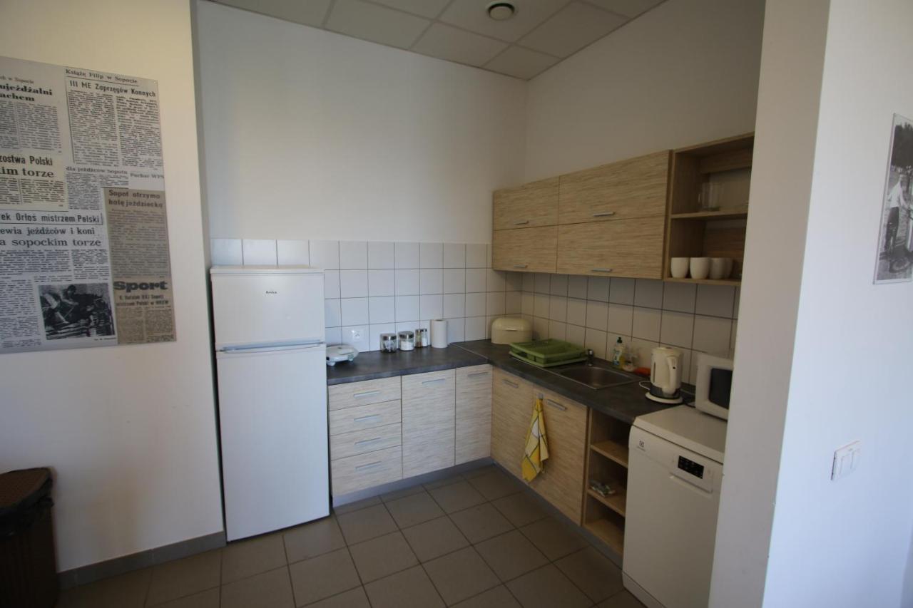 Hipodrom Sopot Hostel Buitenkant foto